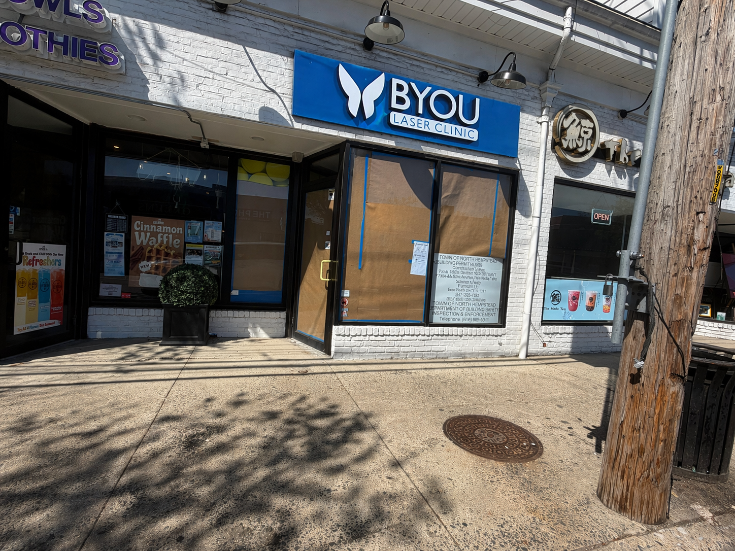 BYou Laser Clinic Manhasset NY reception and waiting area at 439 Plandome Rd