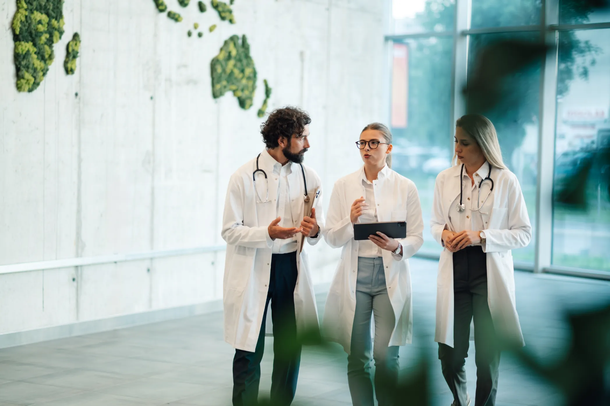 medical experts speaking
